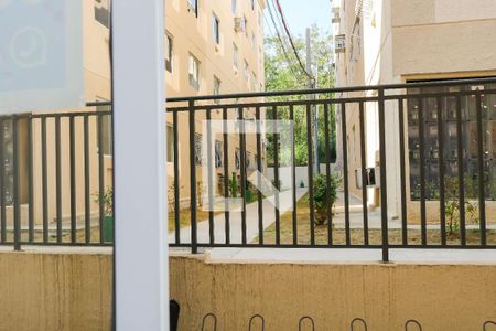 Vista da Sala de apartamento para alugar com 2 quartos, 40m² em Madureira, Rio de Janeiro