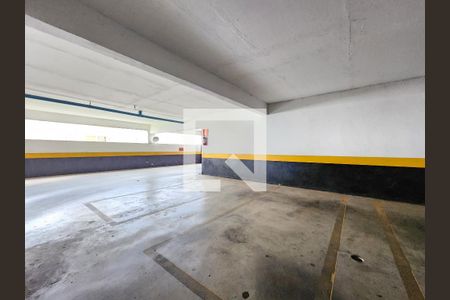 Garagem de apartamento à venda com 4 quartos, 144m² em Buritis, Belo Horizonte