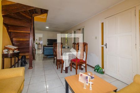 Sala de casa para alugar com 3 quartos, 140m² em Santo Antônio, Porto Alegre