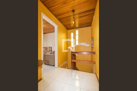 Corredor de casa para alugar com 3 quartos, 140m² em Santo Antônio, Porto Alegre