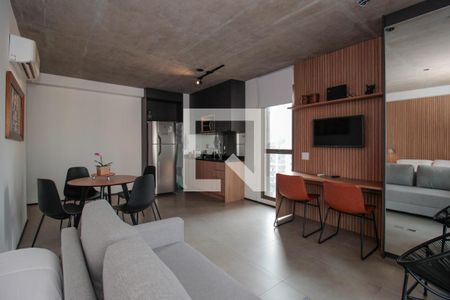 Sala / Quarto de kitnet/studio à venda com 1 quarto, 46m² em Cerqueira César, São Paulo