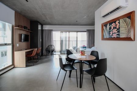 Cozinha de kitnet/studio à venda com 1 quarto, 46m² em Cerqueira César, São Paulo