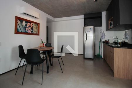 Cozinha de kitnet/studio à venda com 1 quarto, 46m² em Cerqueira César, São Paulo