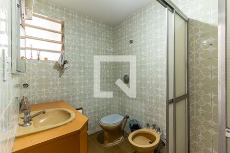 Banheiro de apartamento à venda com 1 quarto, 64m² em Vila Buarque, São Paulo