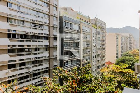 Vista da Sala de apartamento à venda com 1 quarto, 49m² em Copacabana, Rio de Janeiro