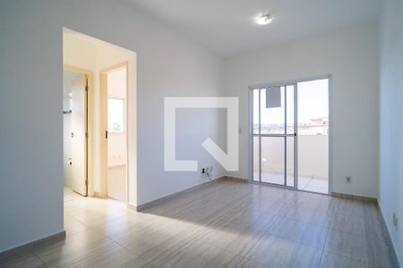 Sala de apartamento para alugar com 2 quartos, 55m² em Centro, Votorantim