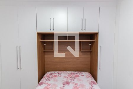 Suíte   de apartamento à venda com 3 quartos, 68m² em Vila Gustavo, São Paulo