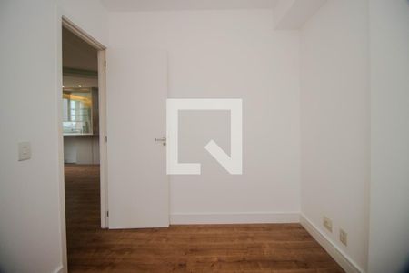 Quarto  de apartamento para alugar com 2 quartos, 65m² em Farrapos, Porto Alegre