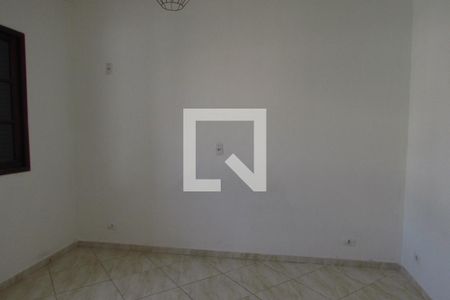 Quarto 1 de casa para alugar com 2 quartos, 48m² em Ferreira, São Paulo