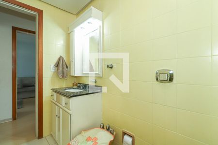 Banheiro de apartamento à venda com 2 quartos, 78m² em Independência, Porto Alegre