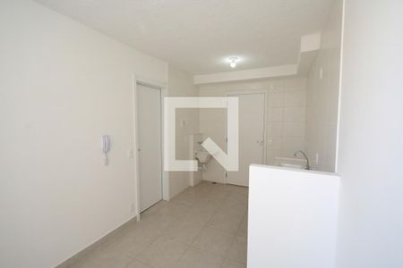 Sala/Cozinha de apartamento para alugar com 1 quarto, 29m² em Socorro, São Paulo