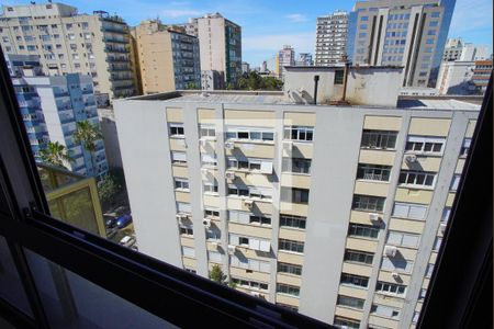 Suíte - Vista de apartamento à venda com 2 quartos, 71m² em Independência, Porto Alegre