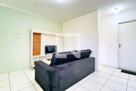 Sala de apartamento para alugar com 2 quartos, 60m² em Jardim Guilhermino, Guarulhos