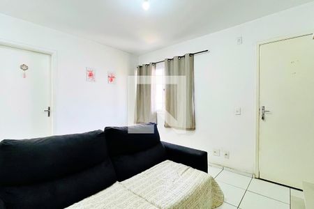 Sala de apartamento para alugar com 2 quartos, 60m² em Jardim Guilhermino, Guarulhos