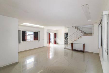 Sala de casa de condomínio à venda com 3 quartos, 200m² em Vargem Pequena, Rio de Janeiro