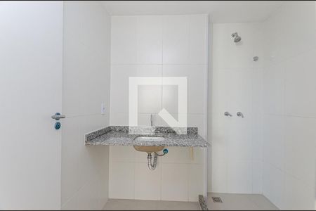 Banheiro de apartamento para alugar com 1 quarto, 39m² em Ingá, Niterói