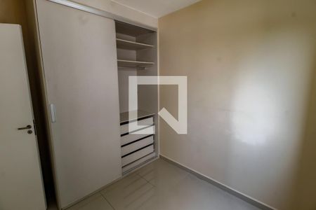 Quarto 1 de apartamento para alugar com 2 quartos, 44m² em Jardim Helga, São Paulo