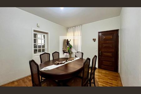 sala  de apartamento à venda com 4 quartos, 133m² em Carmo, Belo Horizonte