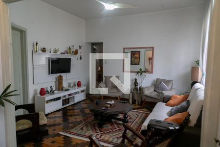 Sala de casa à venda com 3 quartos, 200m² em Santo Antônio, Porto Alegre