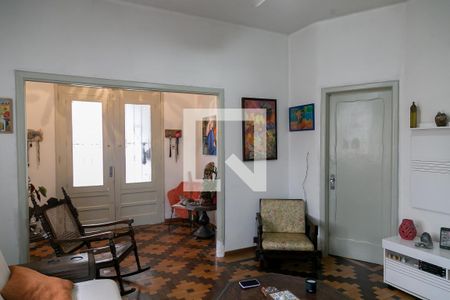 Sala de casa à venda com 3 quartos, 200m² em Santo Antônio, Porto Alegre