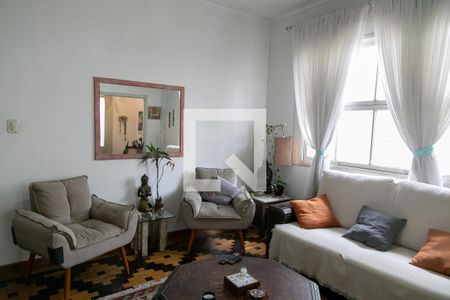 Sala de casa à venda com 3 quartos, 200m² em Santo Antônio, Porto Alegre