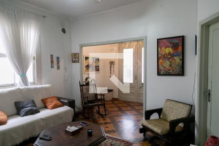 Sala de casa à venda com 3 quartos, 200m² em Santo Antônio, Porto Alegre