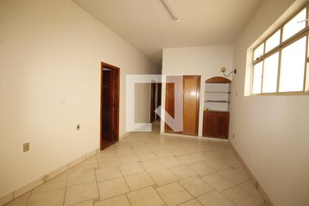 sala 2 de casa à venda com 3 quartos, 140m² em Barroca, Belo Horizonte