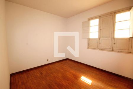 quarto 2 de casa à venda com 4 quartos, 140m² em Barroca, Belo Horizonte