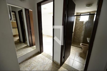 Corredor de apartamento para alugar com 2 quartos, 60m² em Setor União, Goiânia