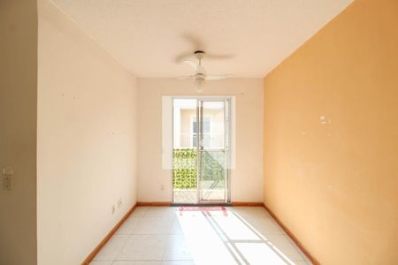 Sala de apartamento para alugar com 2 quartos, 21m² em Centro, Mesquita