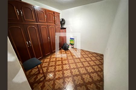 Casa à venda com 3 quartos, 180m² em Vila Dionisia, São Paulo