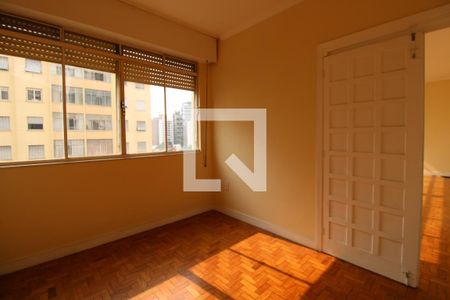 Sala de apartamento à venda com 3 quartos, 120m² em Cambuí, Campinas