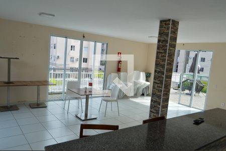 Apartamento à venda com 43m², 2 quartos e 1 vaga Apartamento à venda com 43m², 2 quartos e 1 vagaÁrea comum - Salão de festas