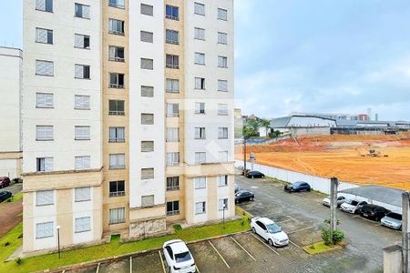 Vista da Sala de apartamento para alugar com 3 quartos, 59m² em Jardim Albertina, Guarulhos