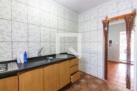 Cozinha de casa para alugar com 1 quarto, 70m² em São Pedro, Osasco