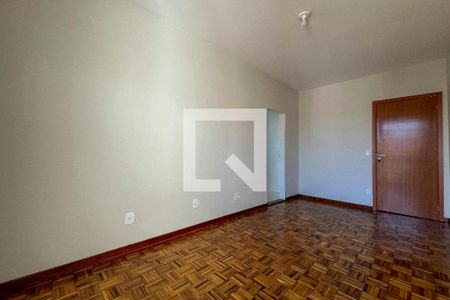 Sala  de apartamento à venda com 2 quartos, 60m² em Serrano, Belo Horizonte