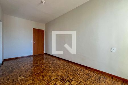 Sala  de apartamento à venda com 2 quartos, 60m² em Serrano, Belo Horizonte