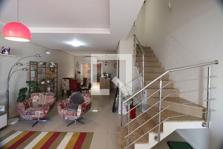 Sala de casa para alugar com 3 quartos, 134m² em Igara, Canoas