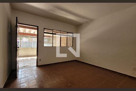 Sala de casa para alugar com 2 quartos, 124m² em Vila Homero Thon, Santo André