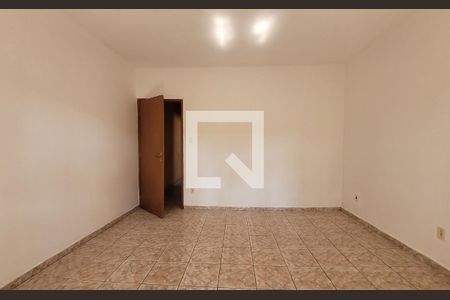 Quarto de casa para alugar com 2 quartos, 124m² em Vila Homero Thon, Santo André