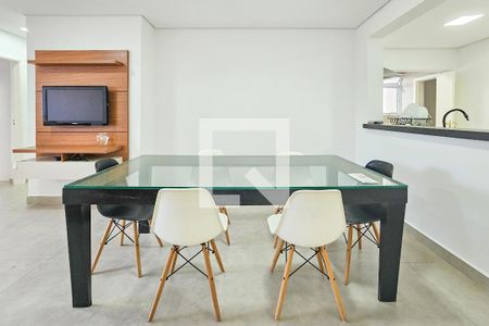 Sala de apartamento para alugar com 3 quartos, 98m² em Jardim Virginia, Guarujá