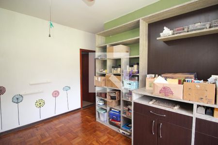 Sala de apartamento à venda com 3 quartos, 100m² em Cristal, Porto Alegre