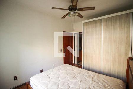 Quarto Suíte de apartamento à venda com 3 quartos, 100m² em Cristal, Porto Alegre