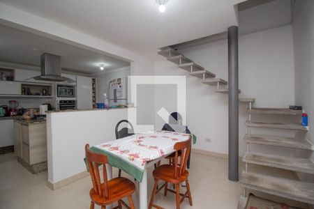 Sala  de casa à venda com 3 quartos, 165m² em Vila Pereira Cerca, São Paulo