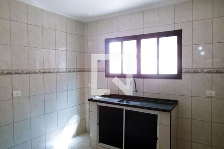 Cozinha de casa de condomínio para alugar com 2 quartos, 70m² em Vila Voturuá, São Vicente