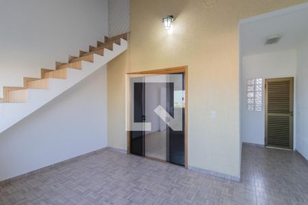 Sala 2 de casa para alugar com 3 quartos, 295m² em Jardim Santa Cecília, Guarulhos