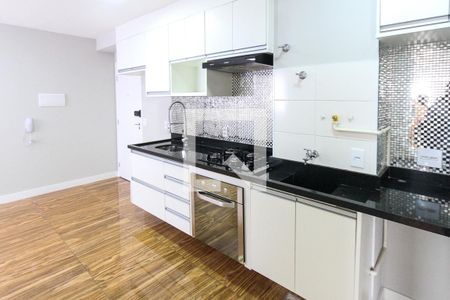 Cozinha de apartamento à venda com 2 quartos, 40m² em Sítio da Figueira, São Paulo