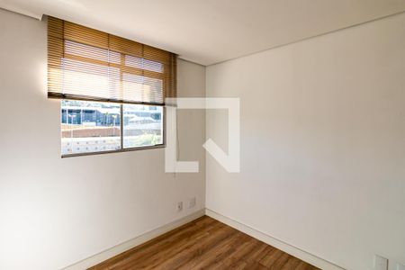 Quarto 2 de apartamento para alugar com 2 quartos, 49m² em Santa Maria, Belo Horizonte