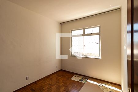 Quarto 2 de apartamento à venda com 2 quartos, 80m² em Alto Barroca, Belo Horizonte