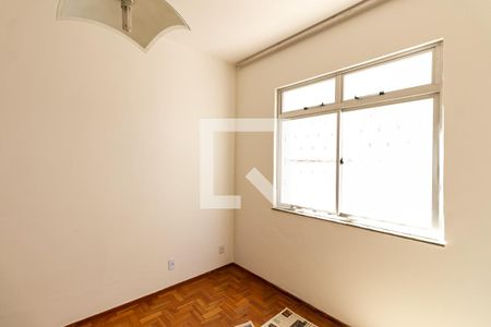 Sala de apartamento à venda com 2 quartos, 80m² em Alto Barroca, Belo Horizonte